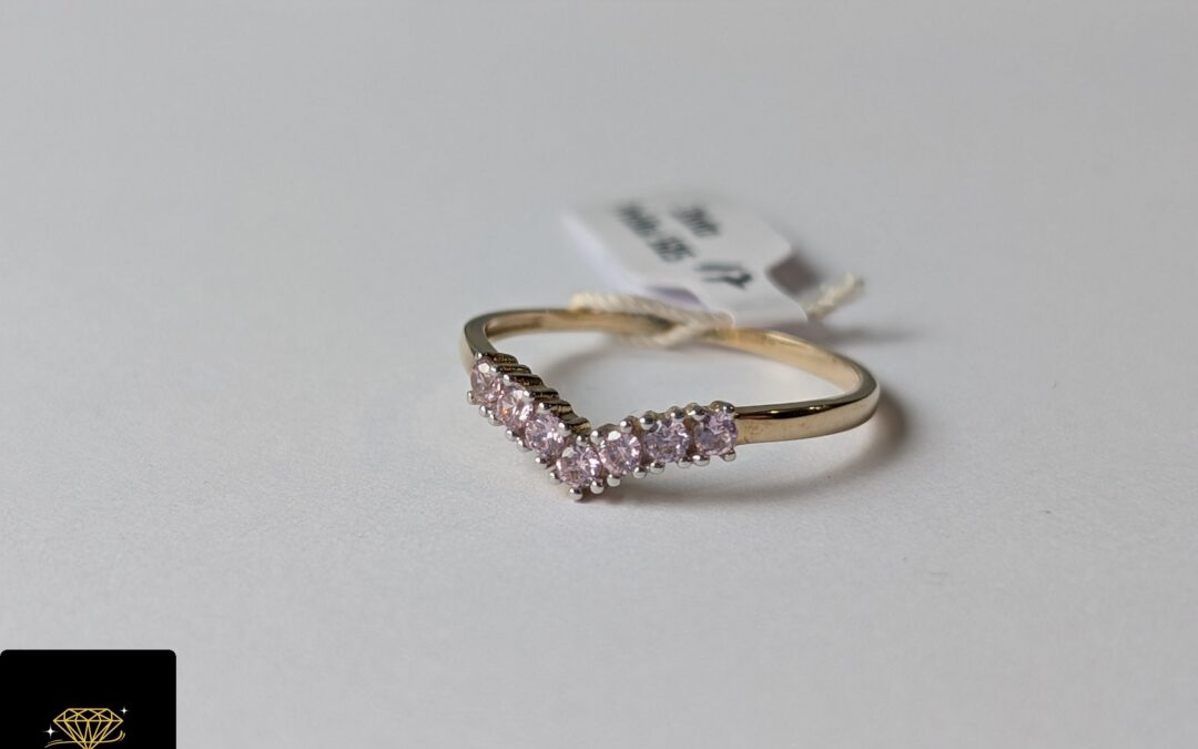 NOWY złoty pierścionek pr. 585 – cyrkonie – cena 550zł