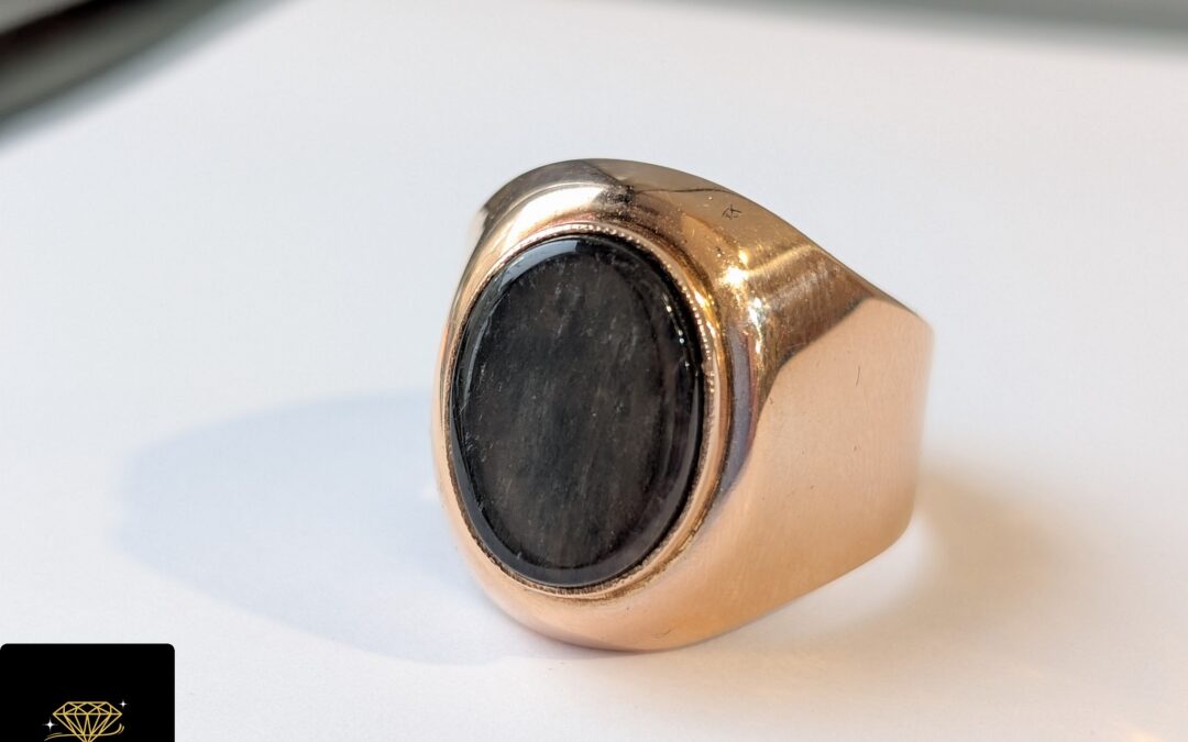 Złoty sygnet pr. 583 używany – cena 4205zł