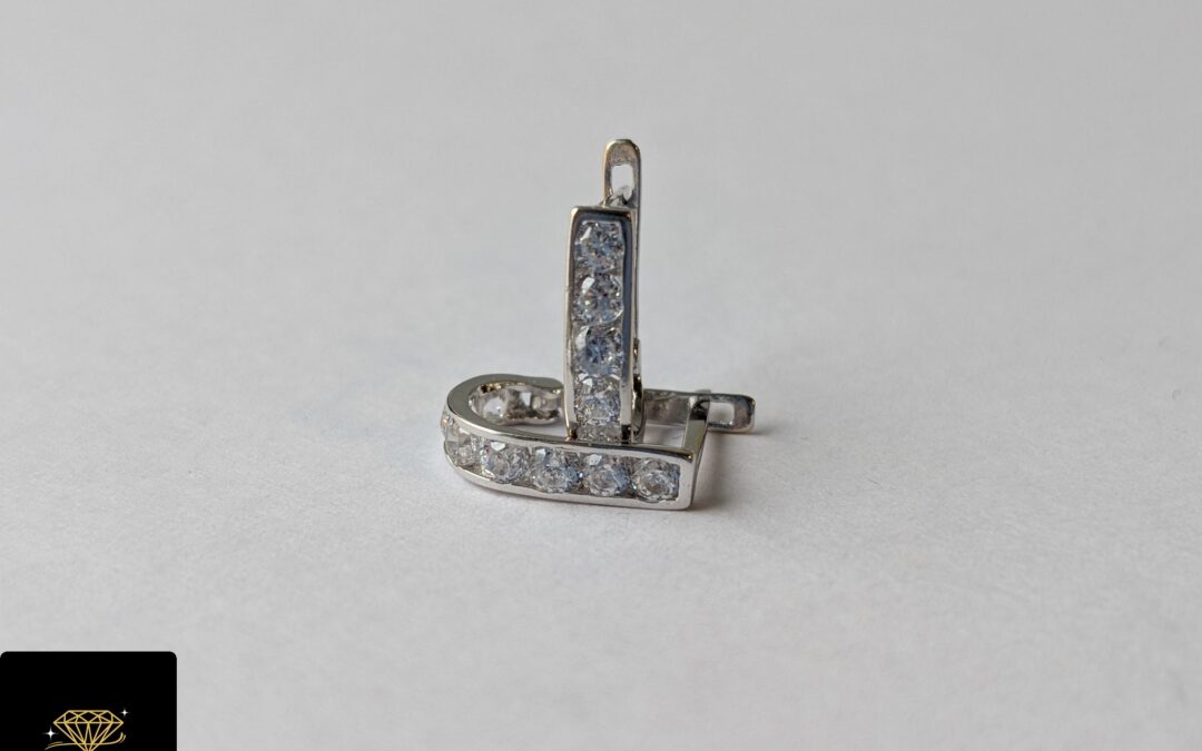 Złote kolczyki pr. 585 używane – cyrkonie – cena 440zł